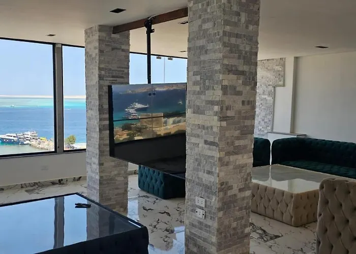 Rooftop 12 Sea View Апартаменты Хургада