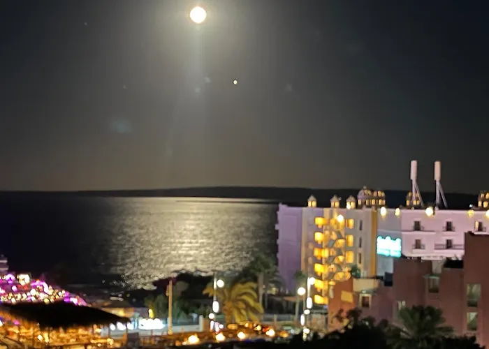 Апартаменты Rooftop 12 Sea View