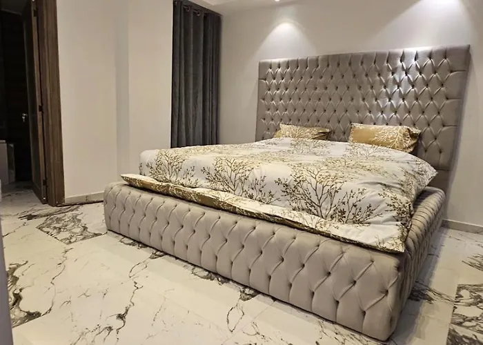 Rooftop 12 Sea View Апартаменты *