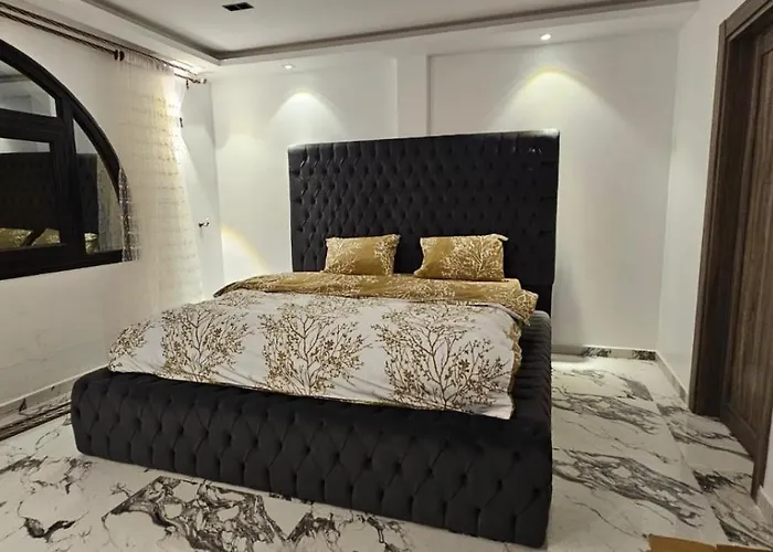 Rooftop 12 Sea View Апартаменты Хургада
