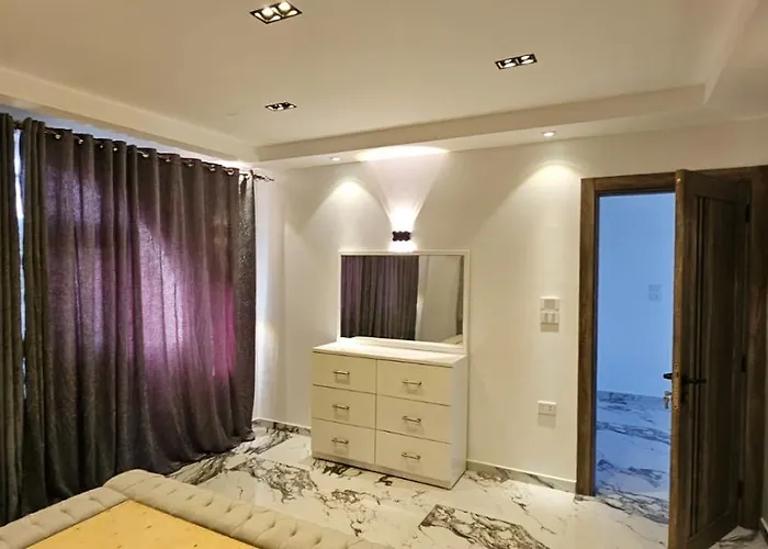 Апартаменты Rooftop 12 Sea View Хургада
